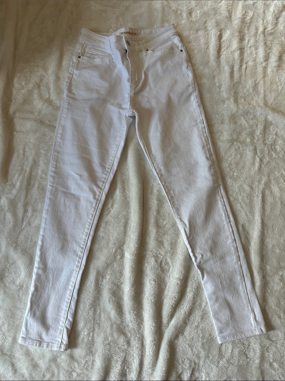 LEVIS Women’s White High-Rise Skinny Jeans Sz 29 Classic Comfy Feminine Stretch - Picture 3 of 12